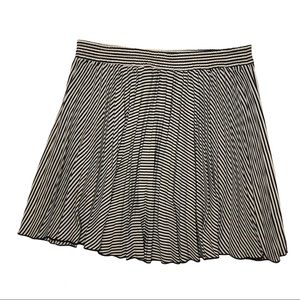 Rafferty Skirt ~ Size Small